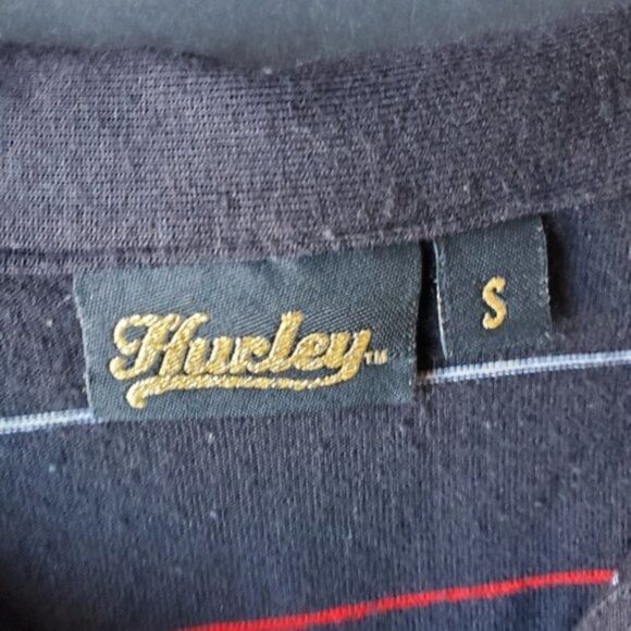 💍Hurley Striped Shirt  - Picture 2 of 8